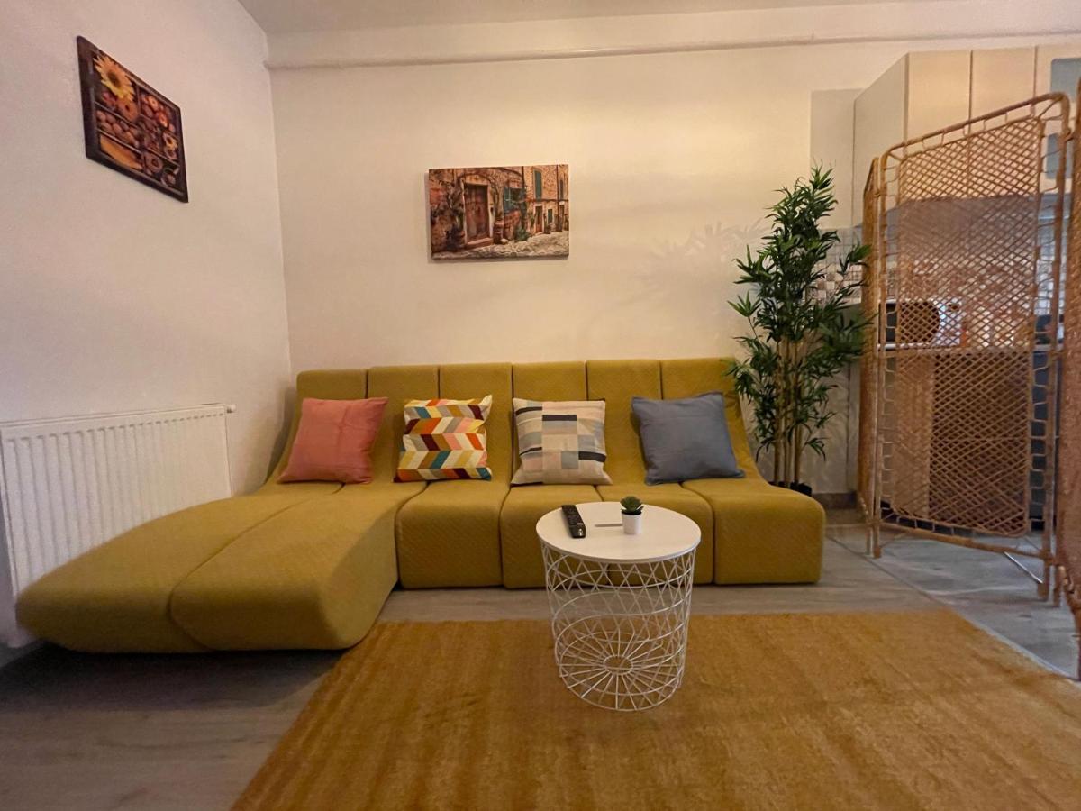 Apartment Near Palas Mall Ясси Екстер'єр фото